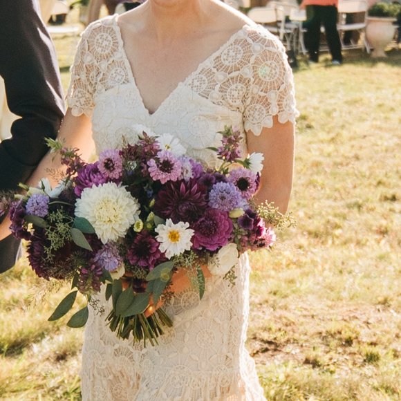 Kite and Butterfly Anais Wedding Gown - Picture 6 of 13